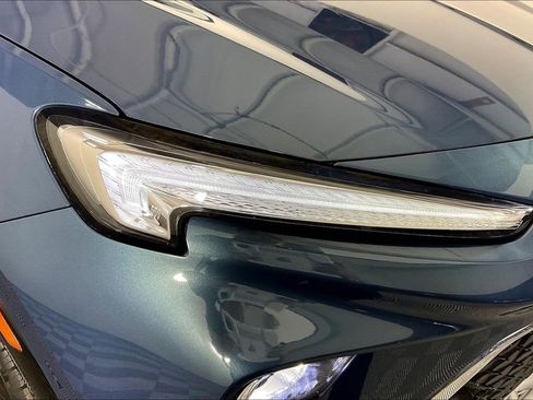 Used 2024 Buick Encore GX Sport Touring image 39