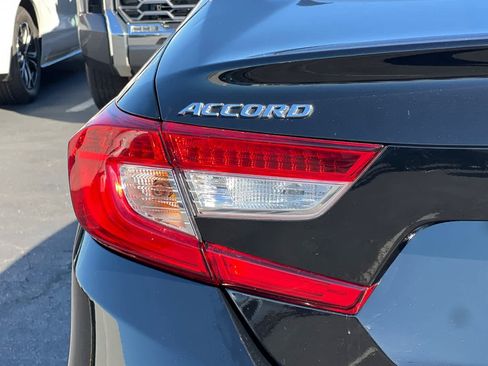Used 2018 Honda Accord EX-L image 28