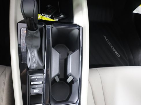 New 2026 Honda Accord EX-L image 16