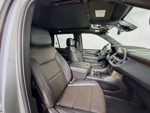Used 2024 Chevrolet Tahoe High Country image 30