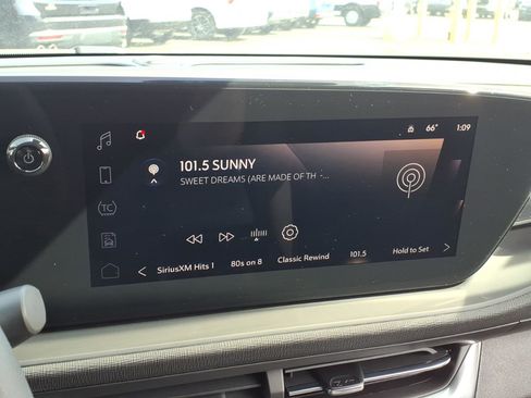 New 2026 Buick Envista Preferred FWD image 14