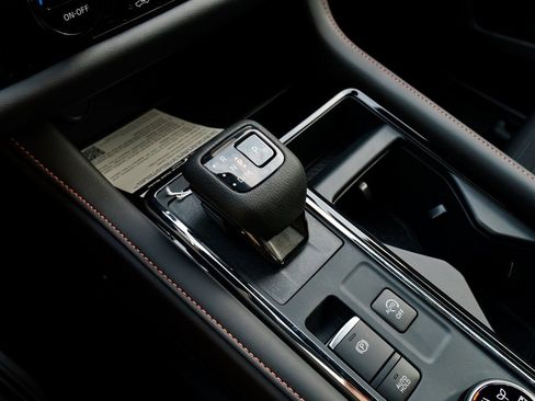 New 2025 Nissan Pathfinder Rock Creek image 16