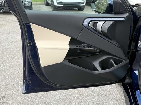 New 2026 BMW X3 xDrive30 w/ Premium Package image 12