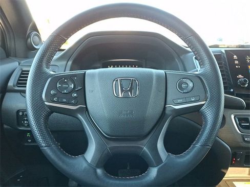 Certified 2023 Honda Passport TrailSport image 20