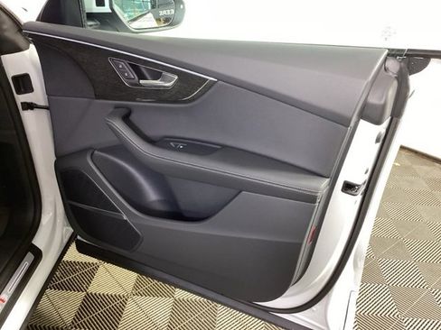 New 2026 Audi Q8 Premium Plus image 21