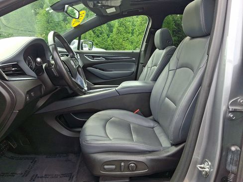 Used 2023 Buick Enclave Essence w/ Experience Buick Package AWD/4WD image 14
