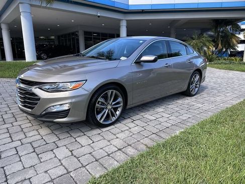 Used 2024 Chevrolet Malibu LT FWD image 21
