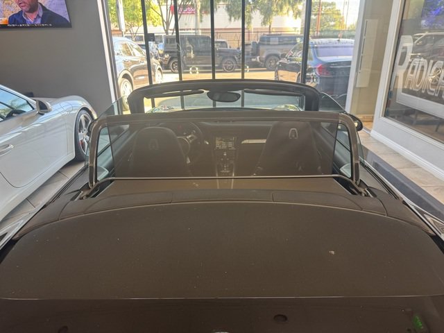 Used 2016 Porsche 911 Carrera RWD image 14