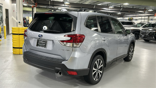 Certified 2023 Subaru Forester Limited AWD/4WD image 4