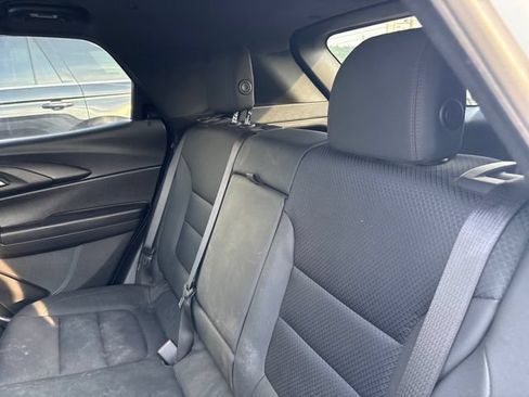 Used 2022 Chevrolet TrailBlazer RS w/ Sun and Liftgate Package AWD/4WD image 10