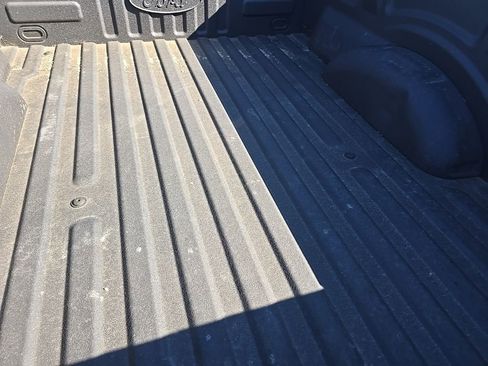 Used 2023 Ford F150 XLT image 5