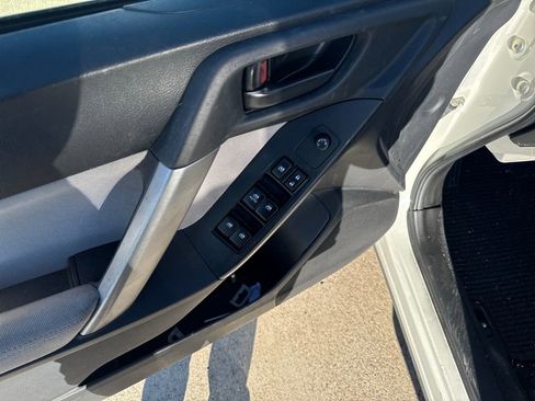 Used 2014 Subaru Forester 2.5i Premium w/ Popular Package #2 image 14