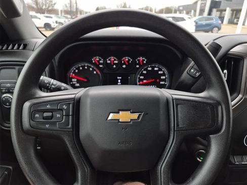 Certified 2025 Chevrolet Silverado 1500 Custom image 19