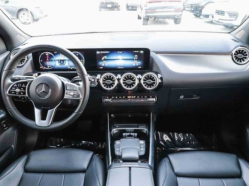 Used 2023 Mercedes-Benz GLA 250 image 13