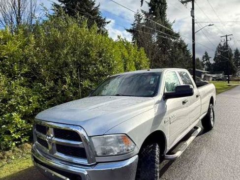 Used 2015 RAM 2500 Tradesman w/ Chrome Appearance Group AWD/4WD image 2