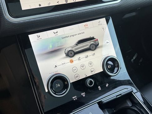 Used 2020 Land Rover Range Rover Velar S image 30