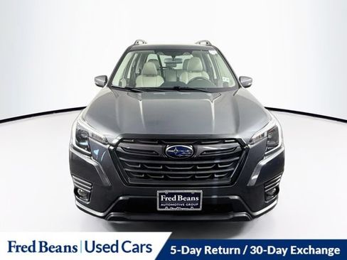 Used 2022 Subaru Forester Limited AWD/4WD image 2