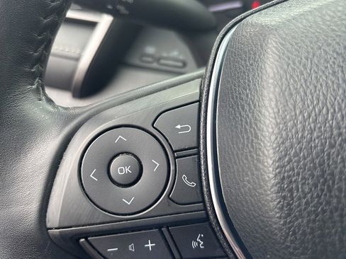 Used 2020 Toyota Camry SE image 26