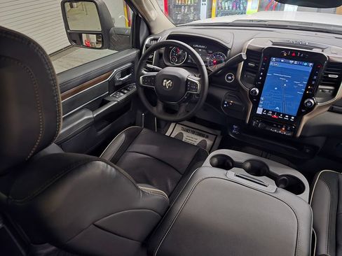 Used 2024 RAM 2500 Laramie w/ Safety Group AWD/4WD image 42