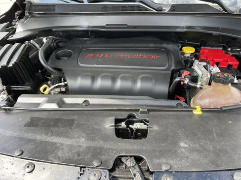 Used 2020 Jeep Compass Limited image 28