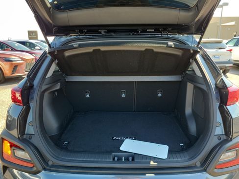 Used 2021 Hyundai Kona SEL Plus w/ Cargo Package FWD image 8