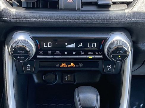 Certified 2024 Toyota RAV4 XLE AWD/4WD image 33