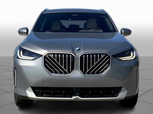 New 2026 BMW X3 xDrive30 w/ Premium Package image 3