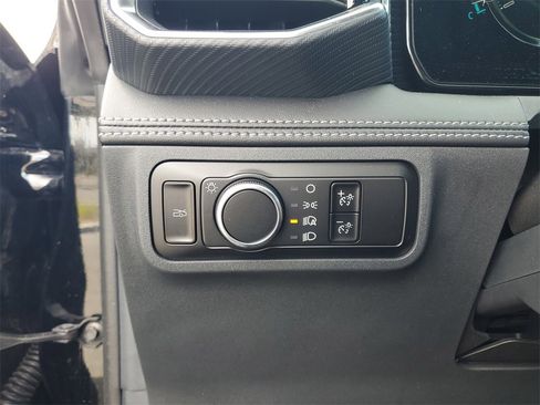 Used 2024 Ford Mustang GT Premium image 16