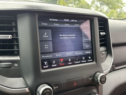 Used 2021 RAM 1500 Big Horn AWD/4WD image 12