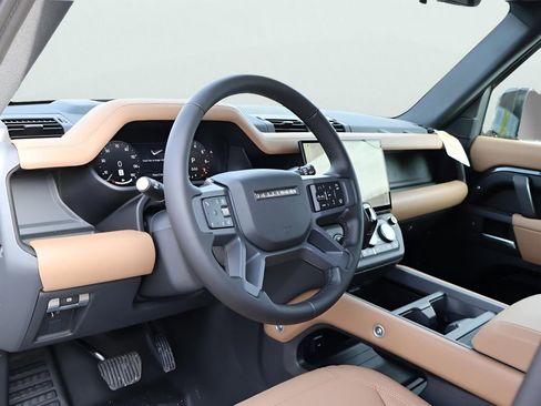 New 2026 Land Rover Defender 110 S AWD/4WD image 17