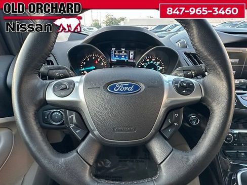 Used 2014 Ford Escape Titanium w/ Equipment Group 401A AWD/4WD image 22