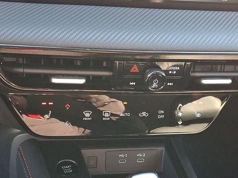 New 2026 Nissan Kicks SR w/ Cold Weather Package image 14