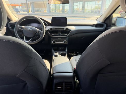 Used 2020 Ford Escape SE FWD image 12