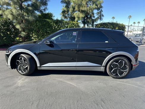 Used 2024 Hyundai Ioniq 5 Limited image 3