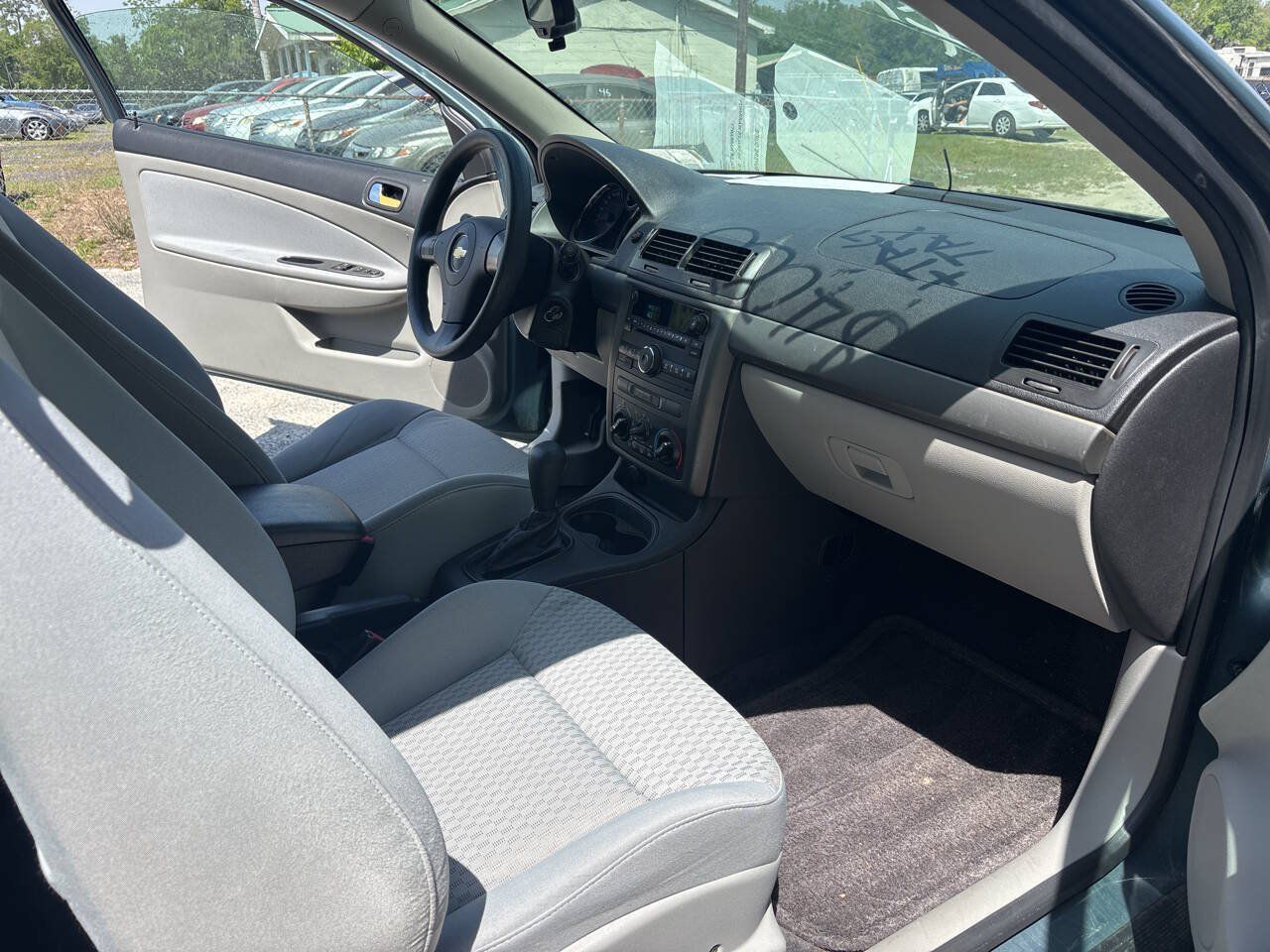 Used 2009 Chevrolet Cobalt LT FWD image 11