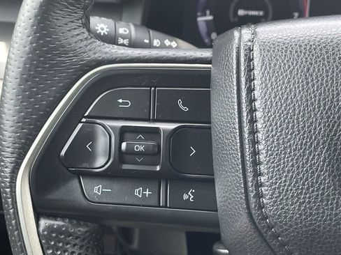 Used 2024 Toyota Tacoma TRD Sport AWD/4WD image 27