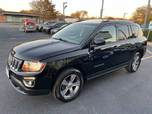 Used 2017 Jeep Compass High Altitude AWD/4WD image 6