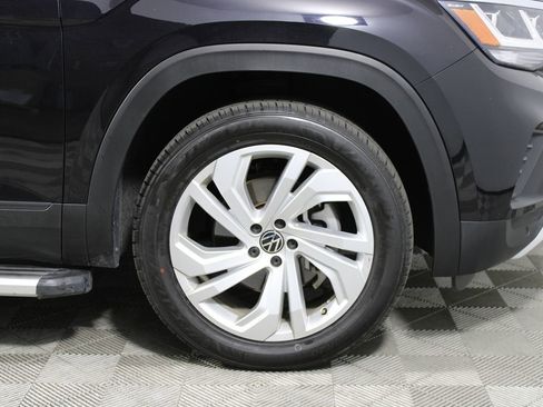 Used 2023 Volkswagen Atlas SE w/ Panoramic Sunroof Package image 41