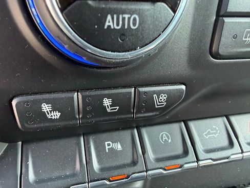 Used 2019 Chevrolet Silverado 1500 LTZ w/ LTZ Plus Package image 31