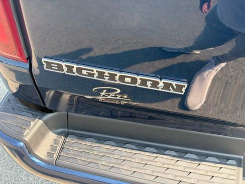 Used 2023 RAM 1500 Big Horn AWD/4WD image 12