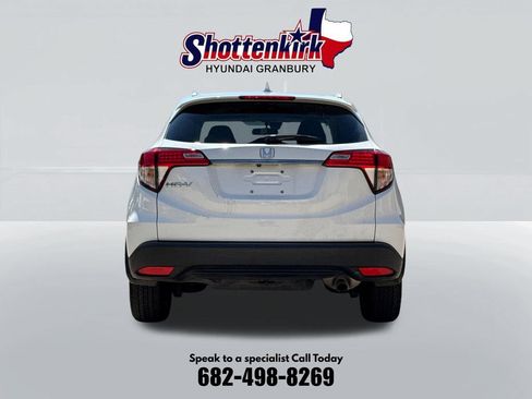 Used 2021 Honda HR-V EX image 7