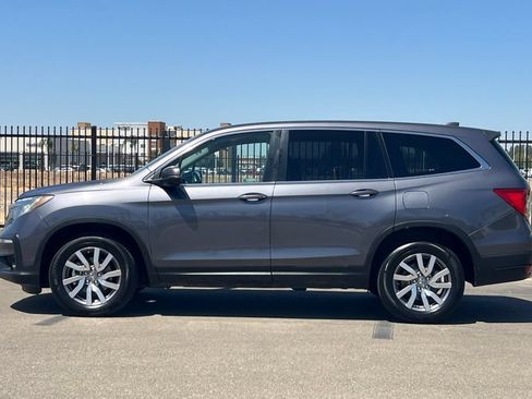 Used 2019 Honda Pilot EX image 9
