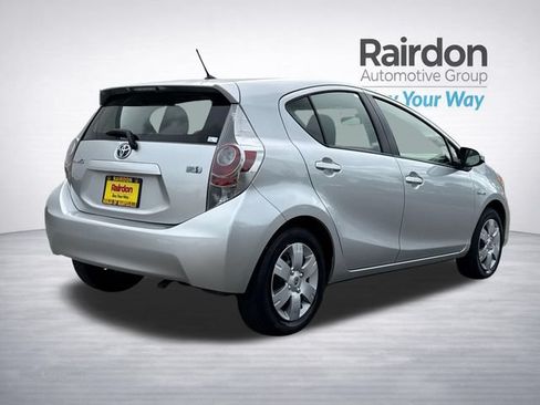 Used 2014 Toyota Prius C Two FWD image 7