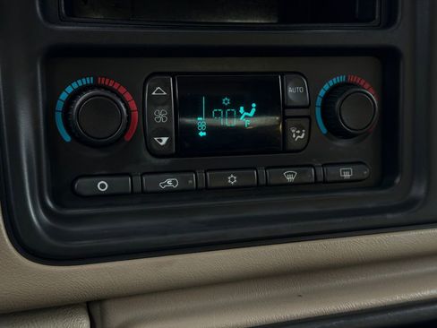 Used 2006 Chevrolet Tahoe Z71 w/ Z71 Preferred Equipment Group image 27