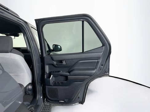 Used 2025 Toyota 4Runner TRD Off-Road image 30