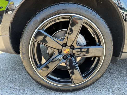 Used 2016 Porsche Macan S AWD/4WD image 9