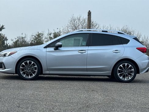 Used 2023 Subaru Impreza 2.0i Limited w/ Popular Package #3 image 7