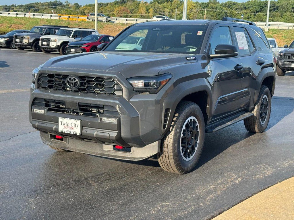Certified 2026 Toyota 4Runner TRD Off-Road AWD/4WD image 9