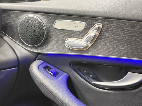 Used 2022 Mercedes-Benz GLC 300 image 25