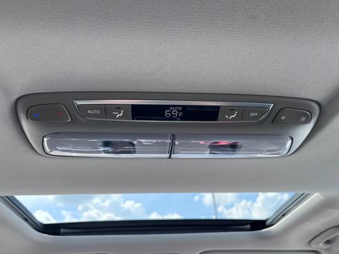 Certified 2025 Kia Telluride SX FWD image 21